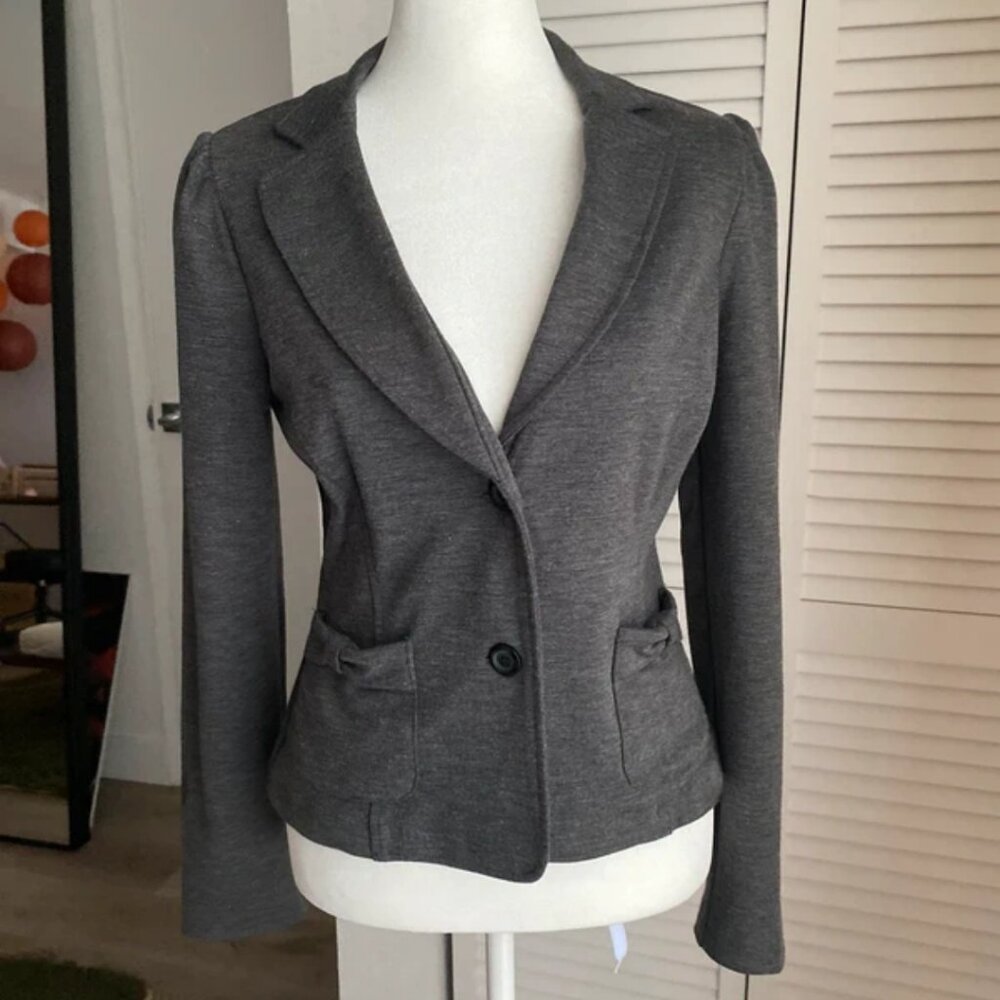 Cute gray blazer jacket